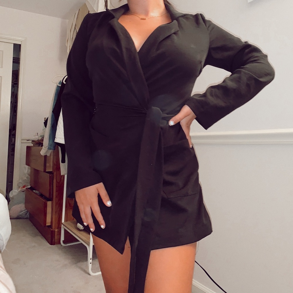 Lulu’s Black Tie Romper